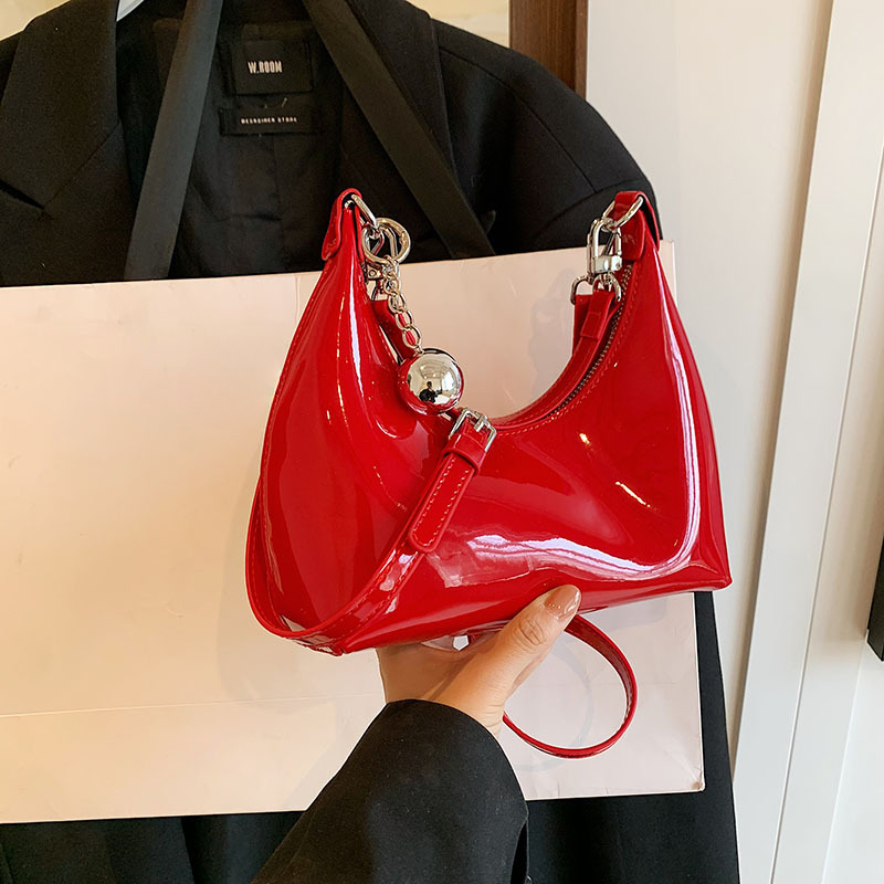 2025 Summer New Women's Crossbody Bag Fashion Summer New Fashion Handbag Fashion Personalized Commuter Women's Shoulder Bag New women's