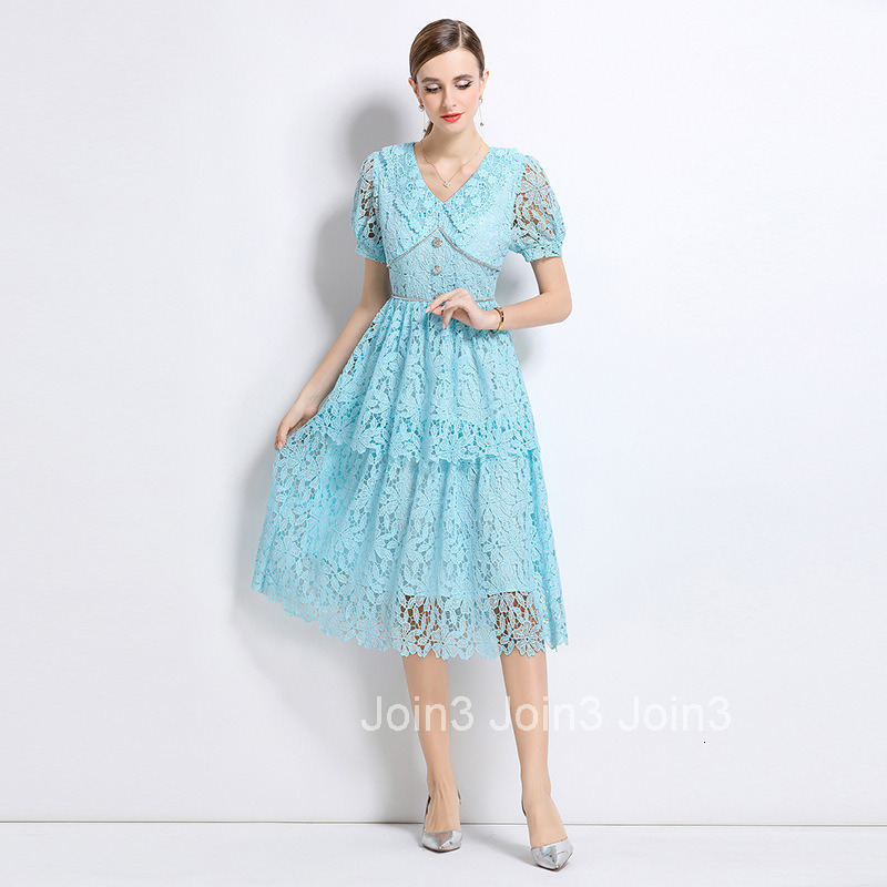712 Short Sleeve Slimming Hollow Out Water-Soluble Lace Trim Mid-Length Dress