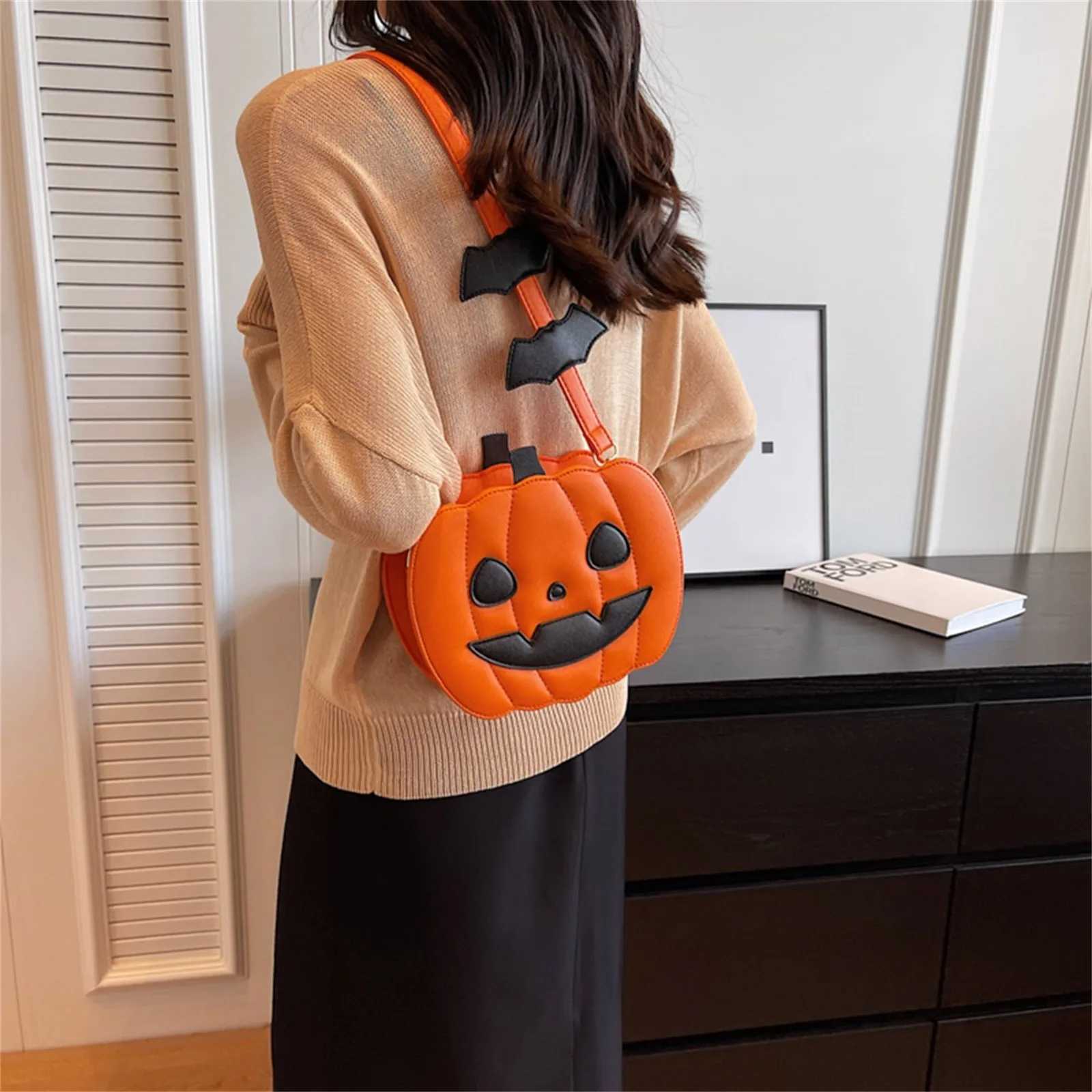 Enchanting Halloween Pumpkin Bag Devilish Style With Ghost Skull Accent FAshion Purse For Women Y250719