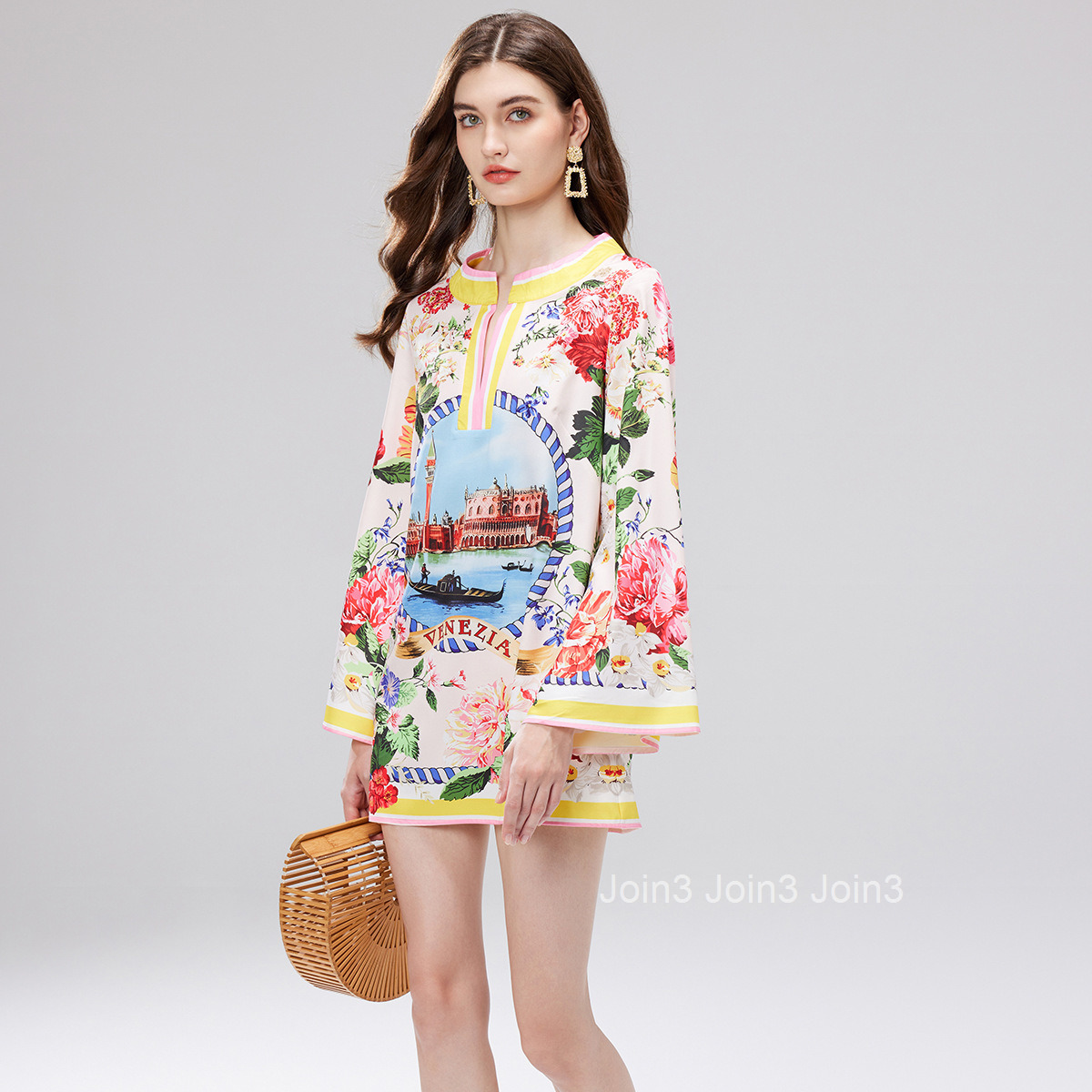 739 Autumn New Womens Fashion Printed Round Neck Slit Long Sleeve Dress Loose Short Dress