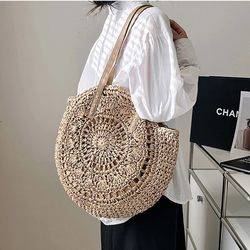 Summer Round Straw Women Vacation Woven Beach Shoulder Bag Large Capacity Hollow Out Simple Tote Bag 250715