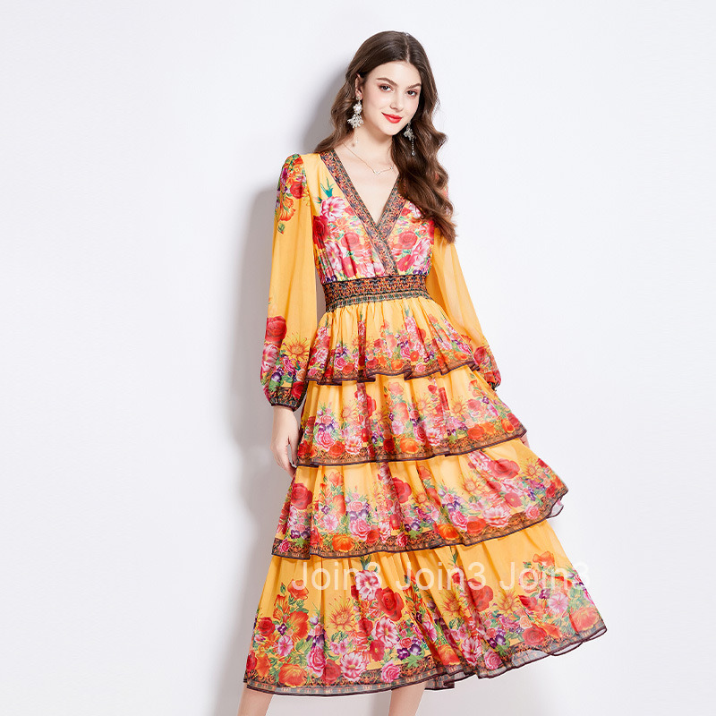 2509 Spring and Autumn New Womens Fashion Vacation Style Printed V-neck Waist-cinching Elegant Layered Long Dress