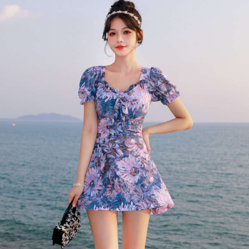 2025 New Swimsuit for Women, One-Piece, Boxer Style, Conservative, Slimming, Tummy Covering, Floral Pattern, Young, Plus Size, Mom Swimwear