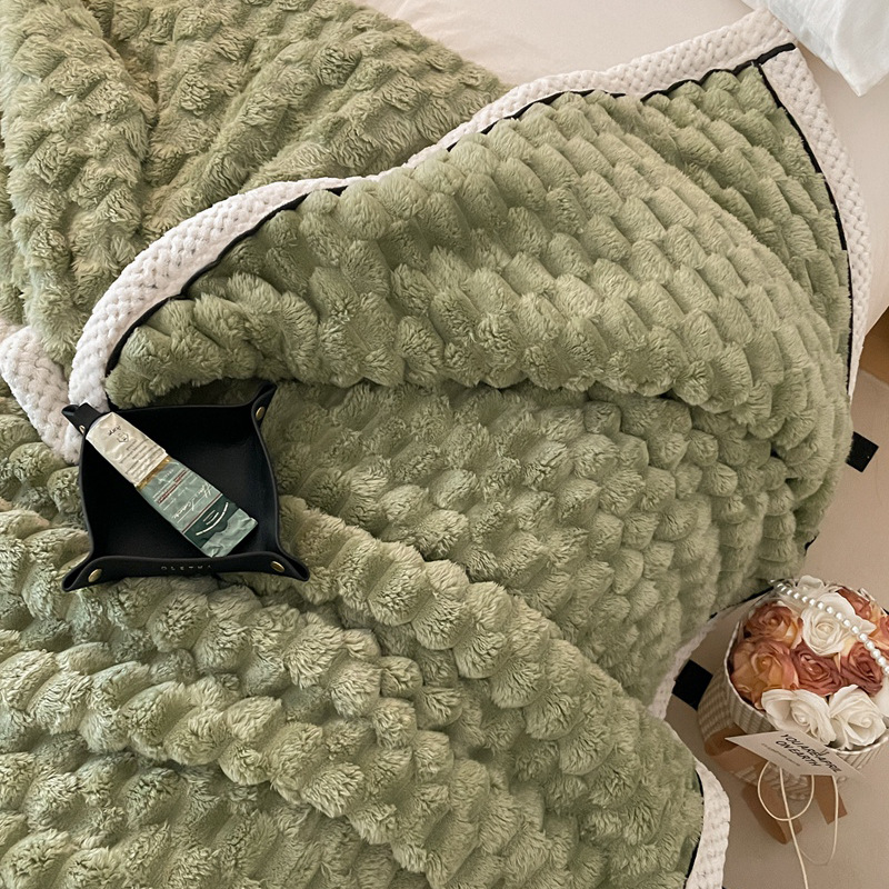 Designer blanket High gram weight beetle fleece blanket Thickened multi-functional double-sided milk fleece blanket Babe fleece cover blanket