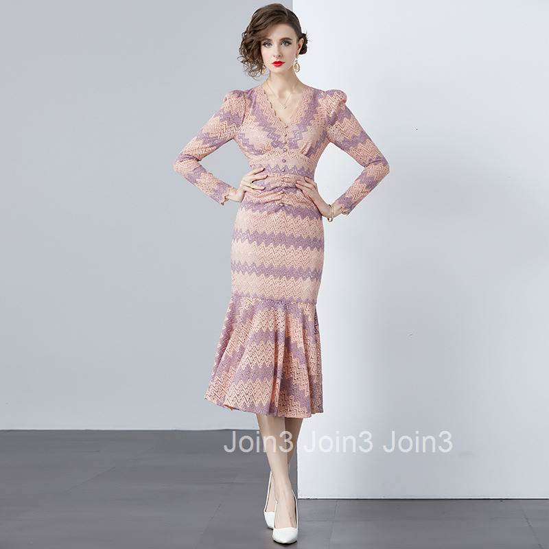 7037 Spring new womens dress long sleeved light mature temperament pleated slim fit V-neck fishtail skirt