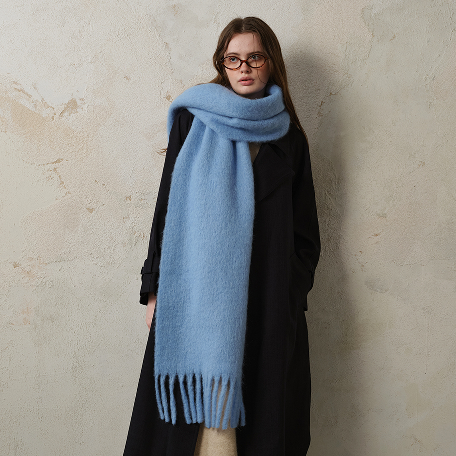 K1414 Homemade classic wool blended solid color tassel scarf for women winter warm atmosphere couple thick shawl neck scarf