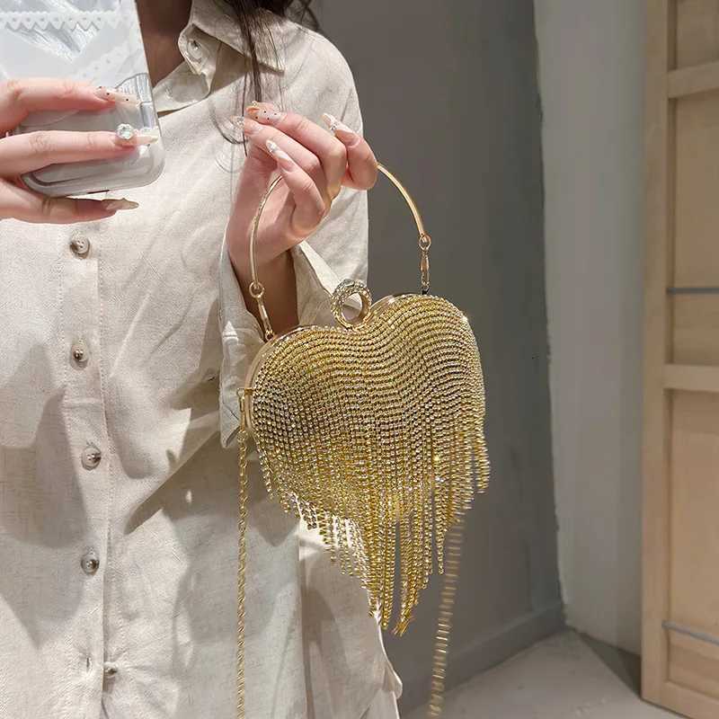 Rhinestone Evening Bag Heart Pattern Silver Handbag Womens Diamond Tassel Banquet Clutch And Purse Wedding Bridal Prom Wallets Y250719