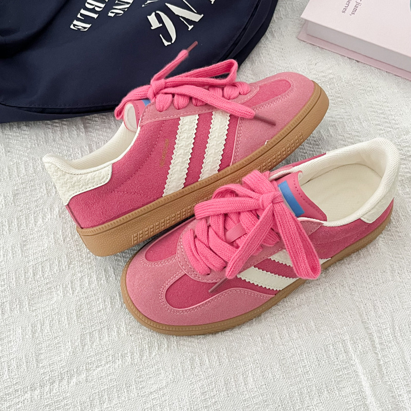 trendy shoes fashion sneaker Sports leisure board shoes for women small white shoes for female students Hong Kong style retro German training shoes ho