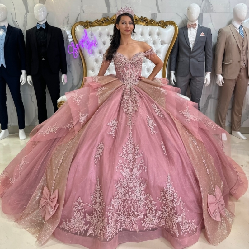 Pink Shiny Quinceanera Dresses Ball Gown Off The Shoulder Applique Lace Beading Bow Tull Party Birthday Sweet 16 Dress Vestidos 15 Anos