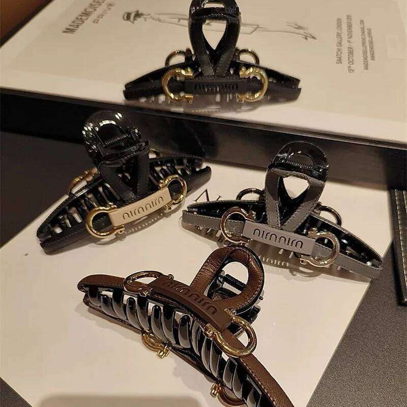Temperament Leather High-end Grip Large Shark New Women's Light Fashion Plate Hair Clip X250720