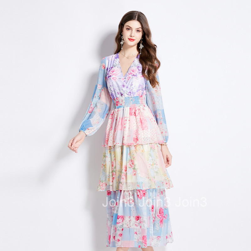 2509 Spring and Autumn New Womens Fashion Vacation Style Printed V-neck Waist-cinching Elegant Layered Long Dress