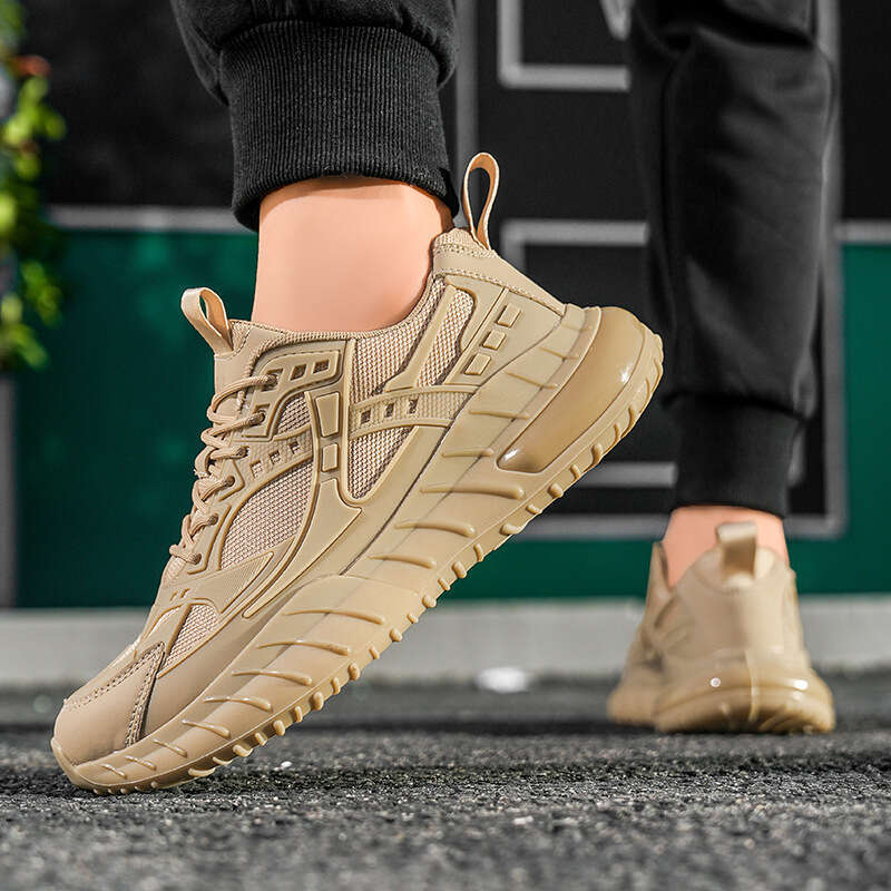 Men's Sports New Lightweight Soft Popcorn Sole Breathable Three-Layer Mesh Running Dad Shoes for Men