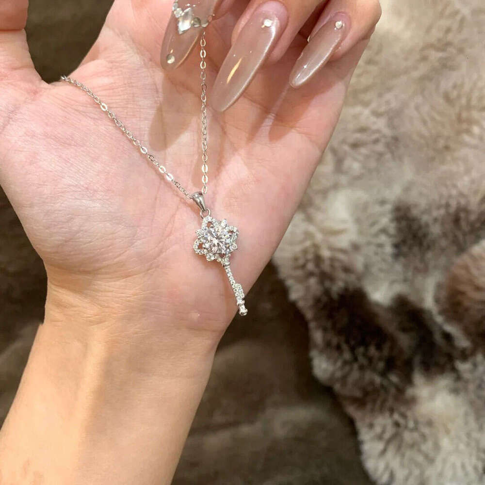 Korean Style Zircon Rhombus Key Pendant 2025 New Simple Elegant Collarbone Chain Commuting Versatile Women's Necklace