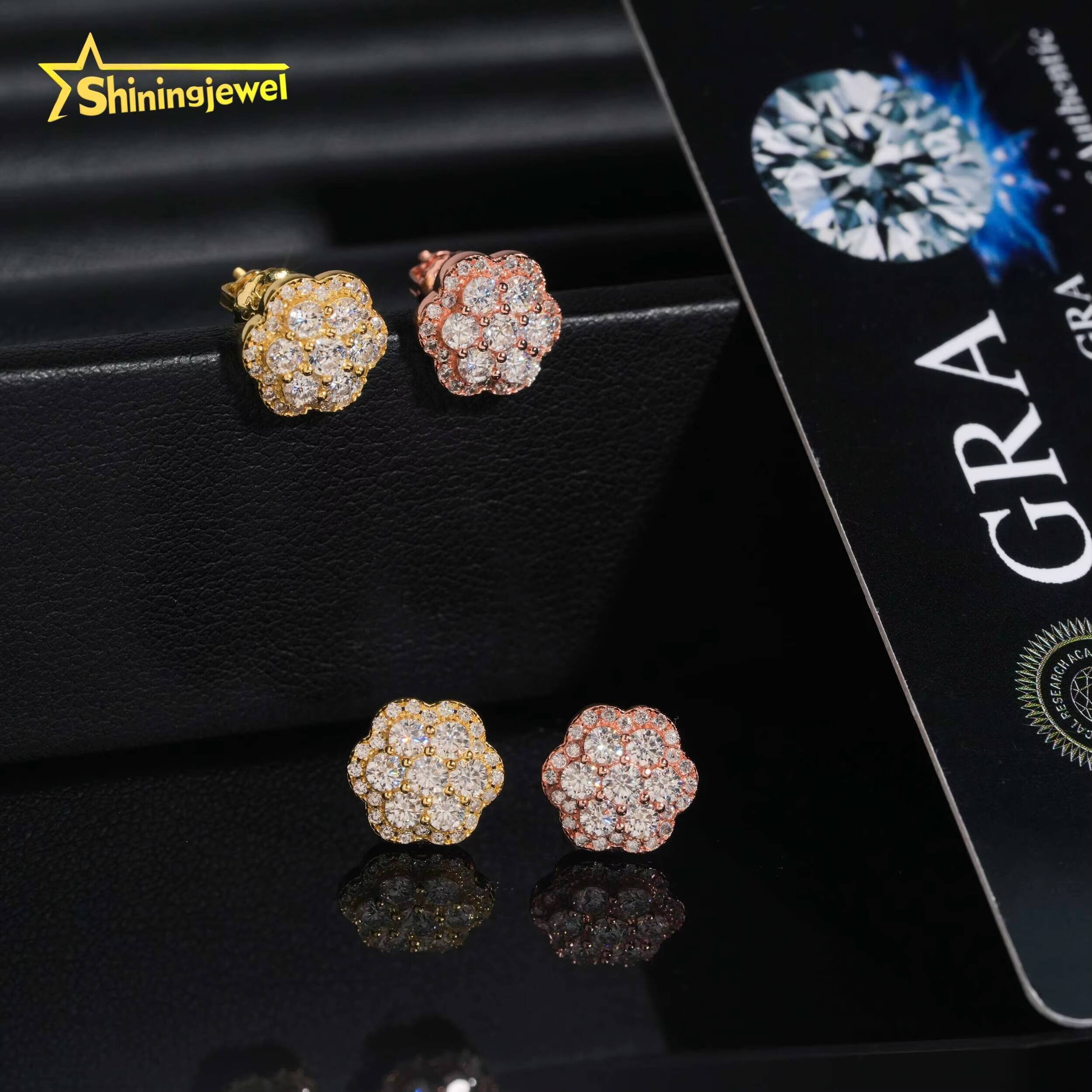 Flower Round Moissanite Studs Earring Make 925 Sterling Silver With Certified GRA for Anniversary Wedding Collection