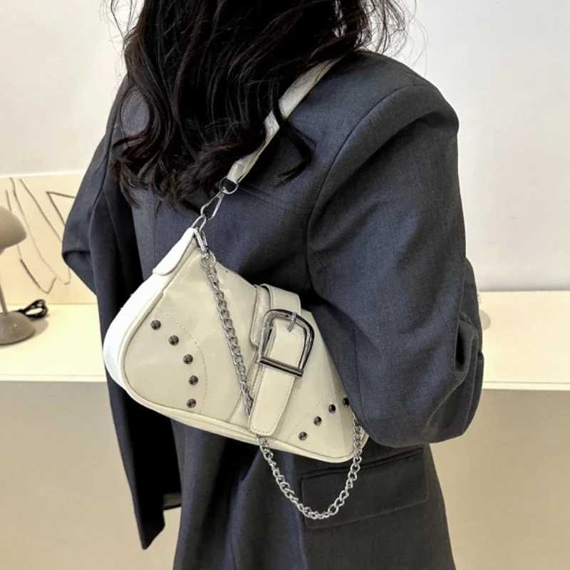 Vintage Womens Shoulder Bags Solid Color Ladies Underarm Bag FAshion Chain Small Handbags PU Leather Female Tote Purse Y250719
