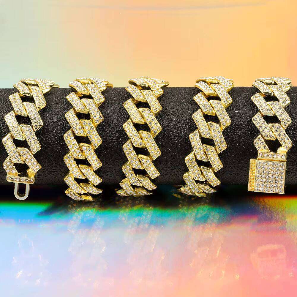 Miami Rapper Style Stainless Steel Necklace Icy Gold Plated with Moissanite Stone and Fashionable Cuban Chain