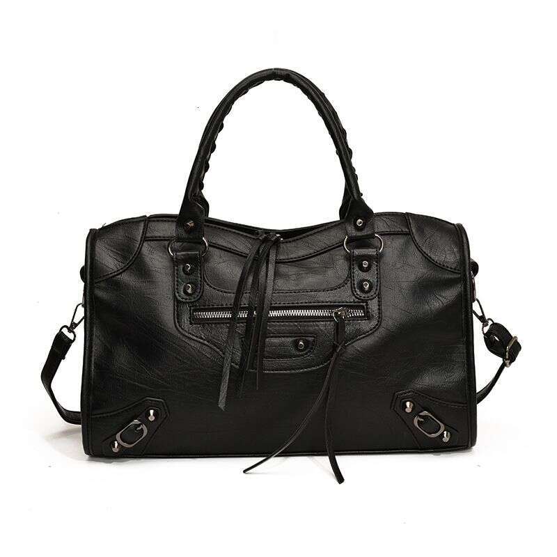 Versatile niche trend rivet motorcycle bag new high-end feel large capacity single shoulder crossbody handbag