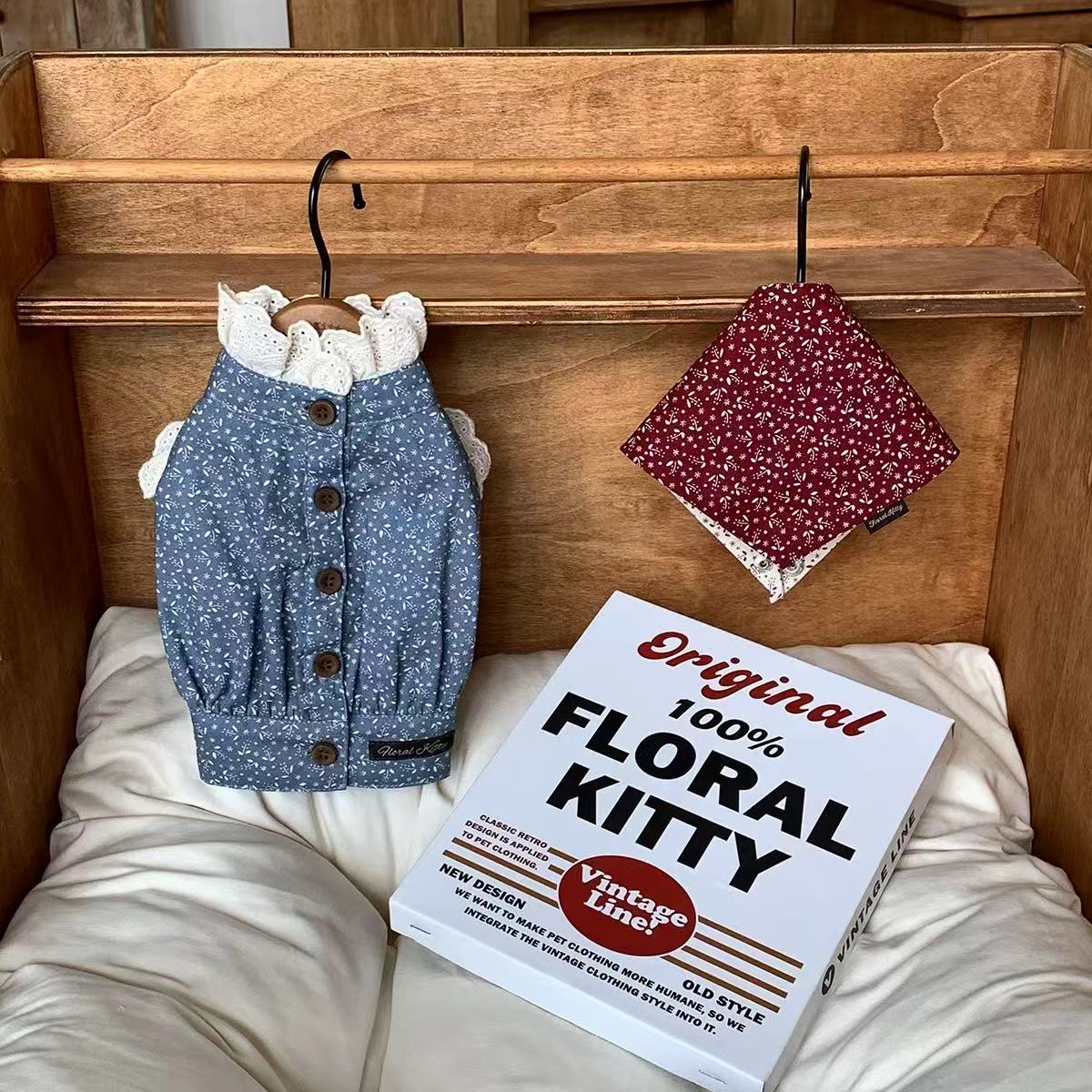 T769 Pet clothes for cats and dogs pumpkin pants jumpsuit air-conditioned clothes light and transparent spring and summer new styles