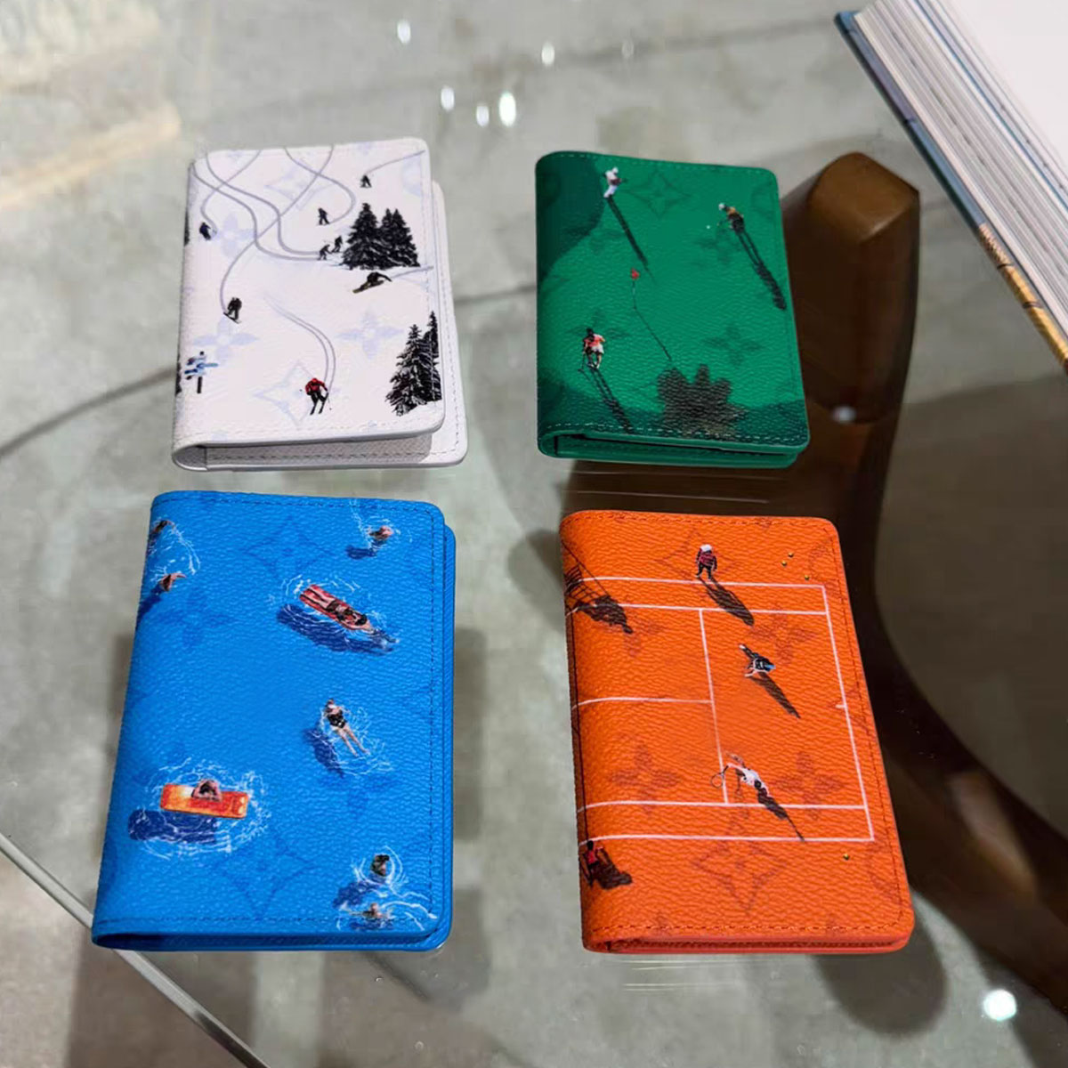 10A Leaher Box Foldable Case Prin Muli-card Slo Unisex Card Walle Holiday spors series syle fooball passpor bag designer holder golf swimming