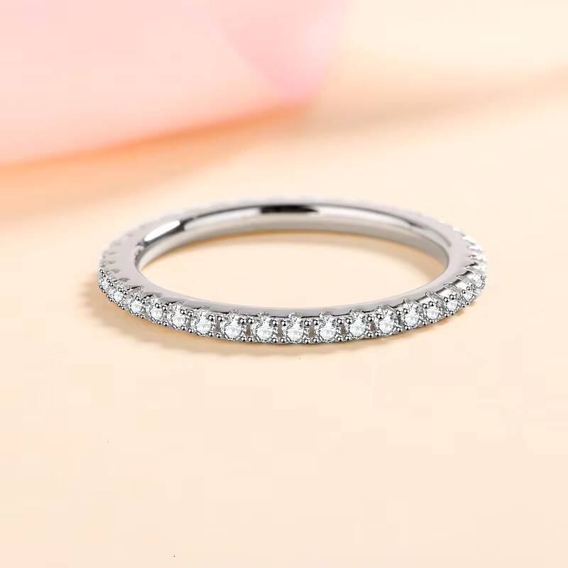 Hot Sales 925 Silver Moissanite Engagement Rings VVS Diamond Brilliant Cut for Women