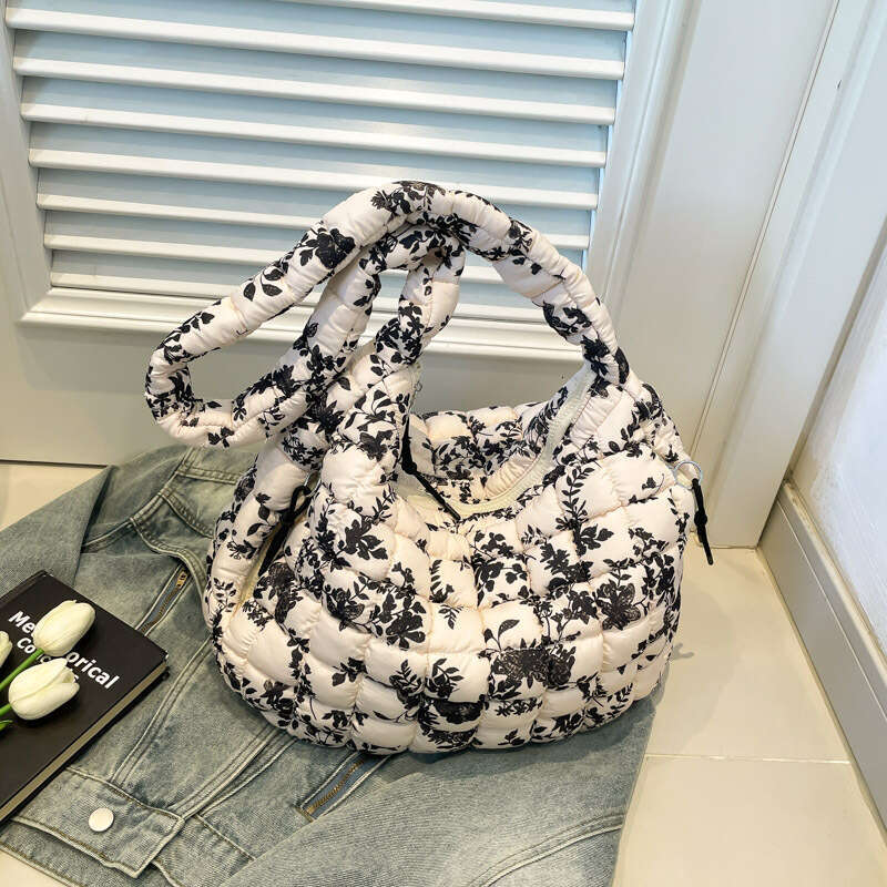 Trendy Cloud 2025 New Style Wrinkled Bubble Dumpling Quilted Single Shoulder Crossbody Large Capacity Tote Bag