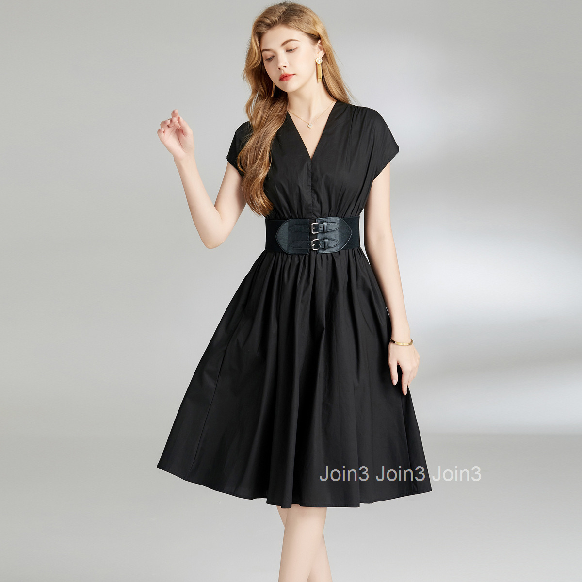 6834 summer new womens fashionable dress with V-neck waist and slim fit mid length skirt (with belt)