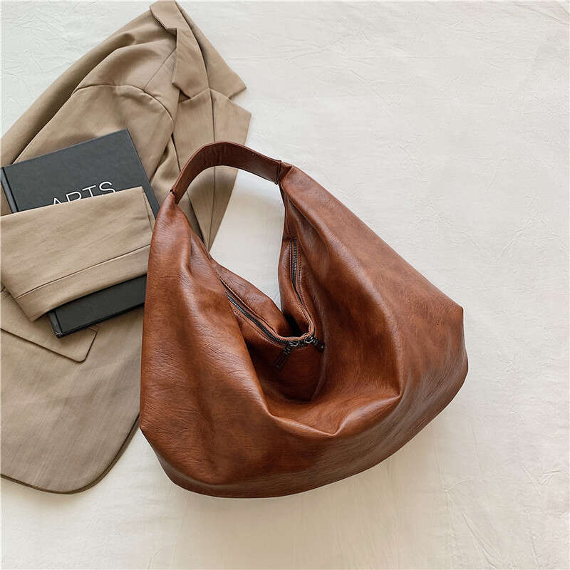 Women's Niche Large Capacity Vintage Versatile Fashion Autumn Winter New Single Shoulder Underarm Tote Bag