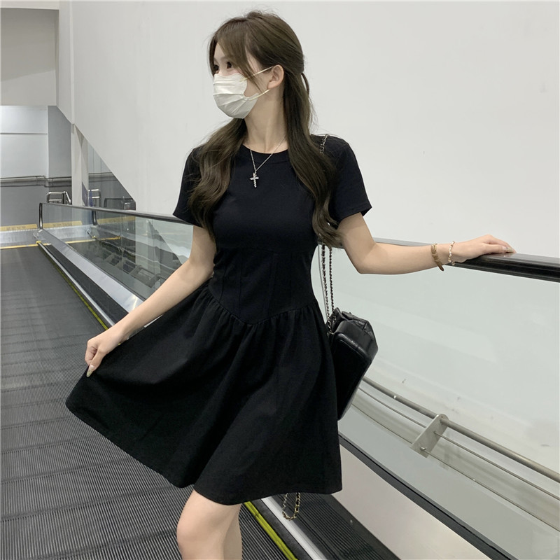 X685 Little black skirt fishbone waist women 2025 super hot summer short skirt skirt for small stature