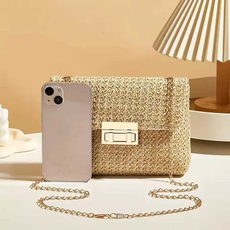 Crossbody Bag for Women Chain Strap Banquet Stylish Accessory Shoulder Bag for Day-to-Night Outfits Y250719
