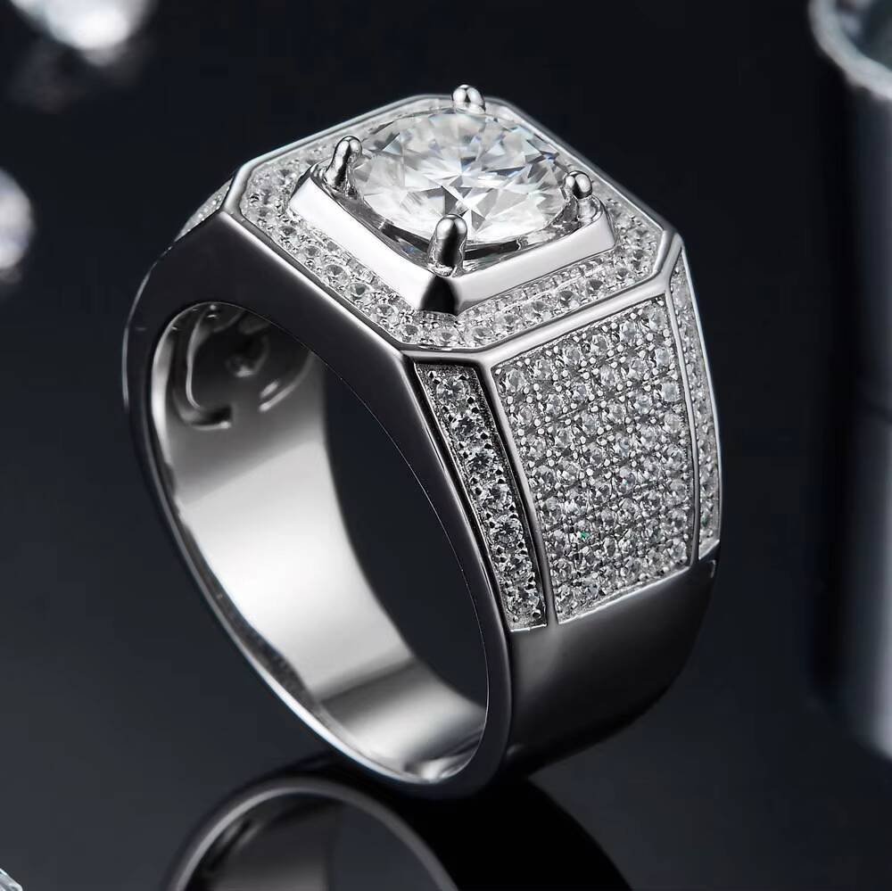 S925 Sterling Silver Mens Wedding Ring with 2 Karat Moissanite Micro-Inlaid Hip Hop Style for Handsome Groom