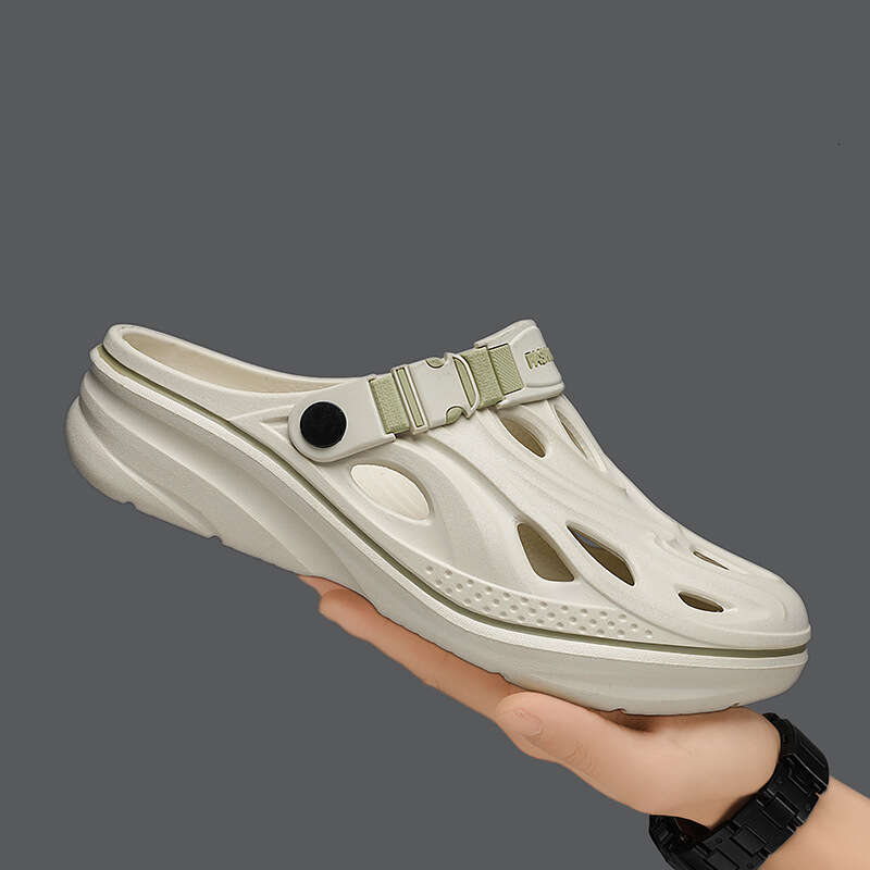 Summer New Men's Outdoor Casual Driving Beach Sandals Cushioned Non-Slip Closed-Toe Slippers Clogs for Men