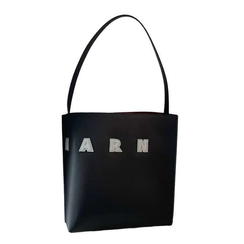 Luxury, new fashion design, high-quality leather, simple and large-capacity one-shoulder ladies' Korean handbag