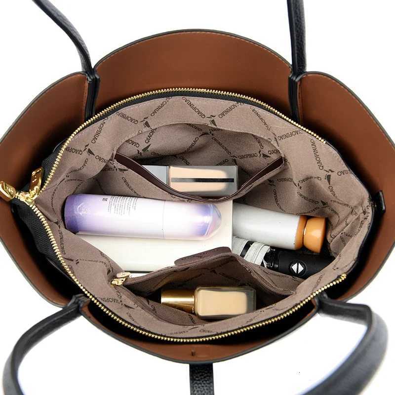 High Quality Soft Leather Shoulder Crossbody Bags For Women Large Capacity Bag Designer Casual Handbag Sac A Main Y250719