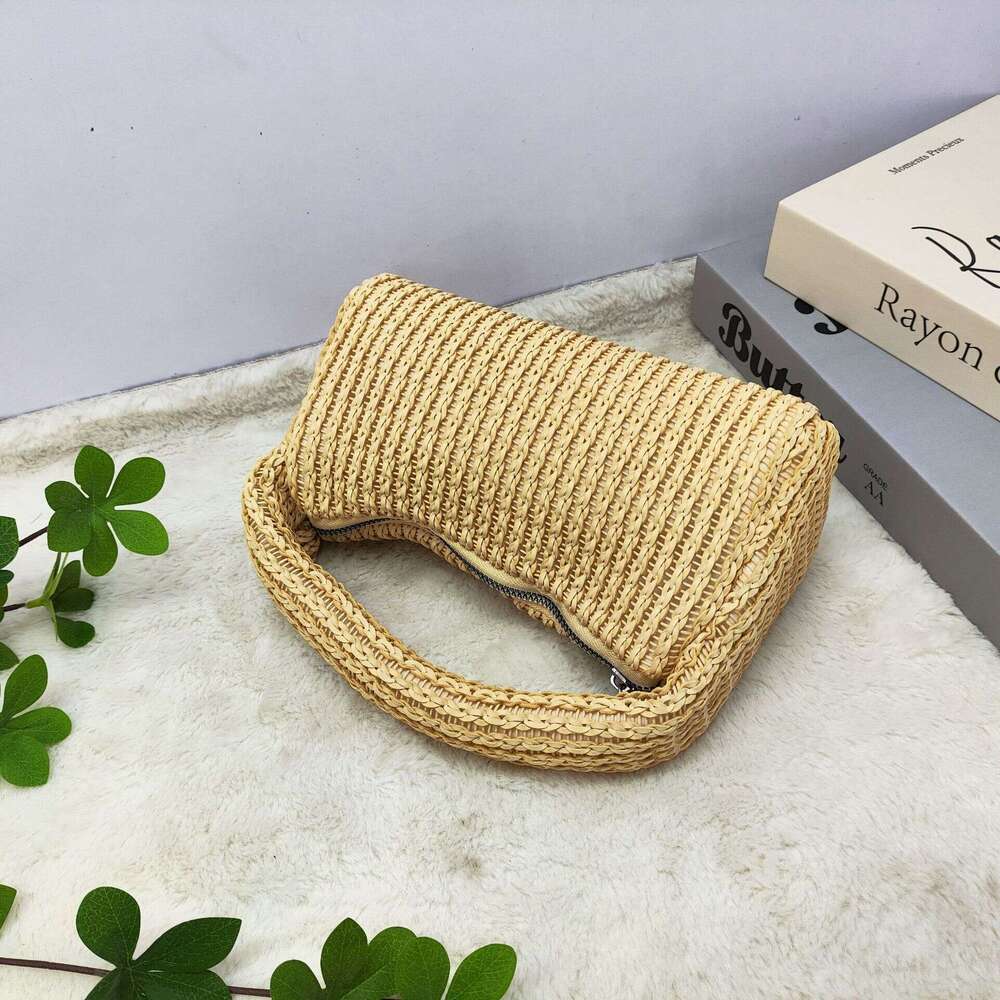 2025 New Handbag for Women, High-End Woven Evening Bag, Fashionable Niche Design Handheld Bag