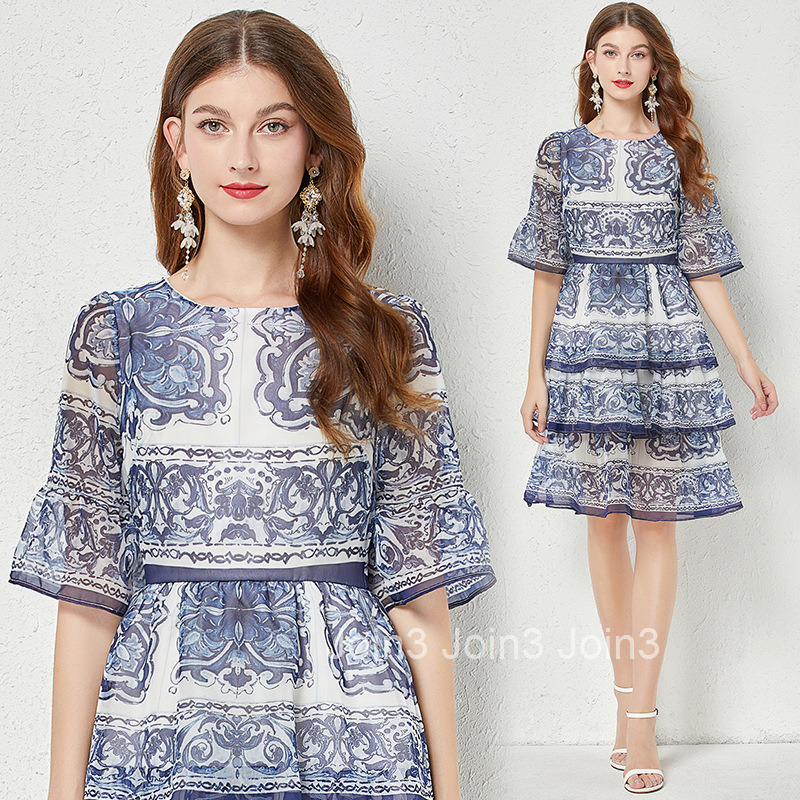503 Summer New Womens Blue and White Porcelain Print Flared Sleeve 3-Layer Cake Dress Big Hem Dress