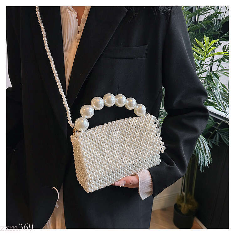 2025 New High-Value Pearl Crossbody Bag Personality Trend Lightweight Simple Fashion Handbag