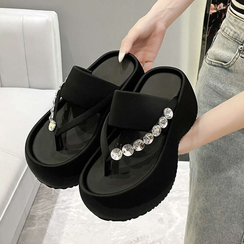 Platform Thick Sole Fashion Flip-Flops for Women 2025 Spring New Rhinestone Elegant Casual Sandals