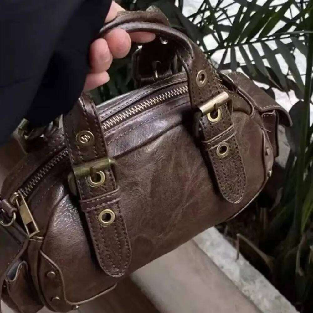 Women's Bags Designer Vintage Leather Shoulder Coffee Rivet Crossbody Bag Large Capacity Women Handbag