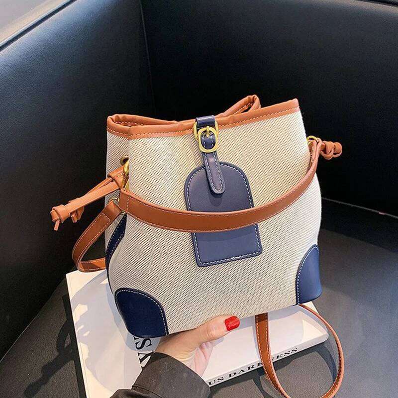 New Korean Style Fashionable Portable Bucket Trend Contrast Texture Messenger Canvas Bag