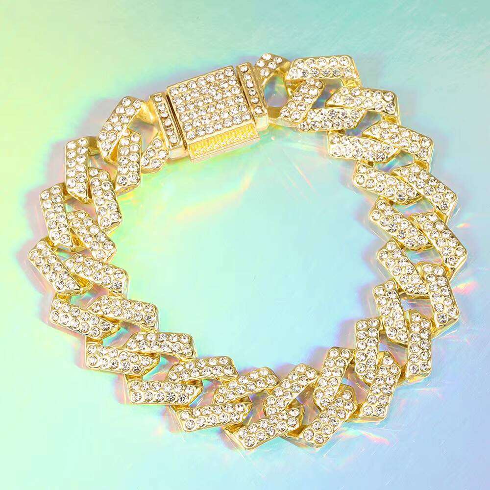Miami Rapper Style Stainless Steel Necklace Icy Gold Plated with Moissanite Stone and Fashionable Cuban Chain