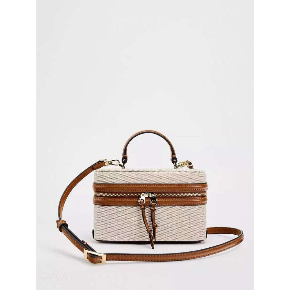 ZR Home 2025 New Trendy Handheld Hard Fashion Small Square Structured Single Shoulder Crossbody Bag for Women