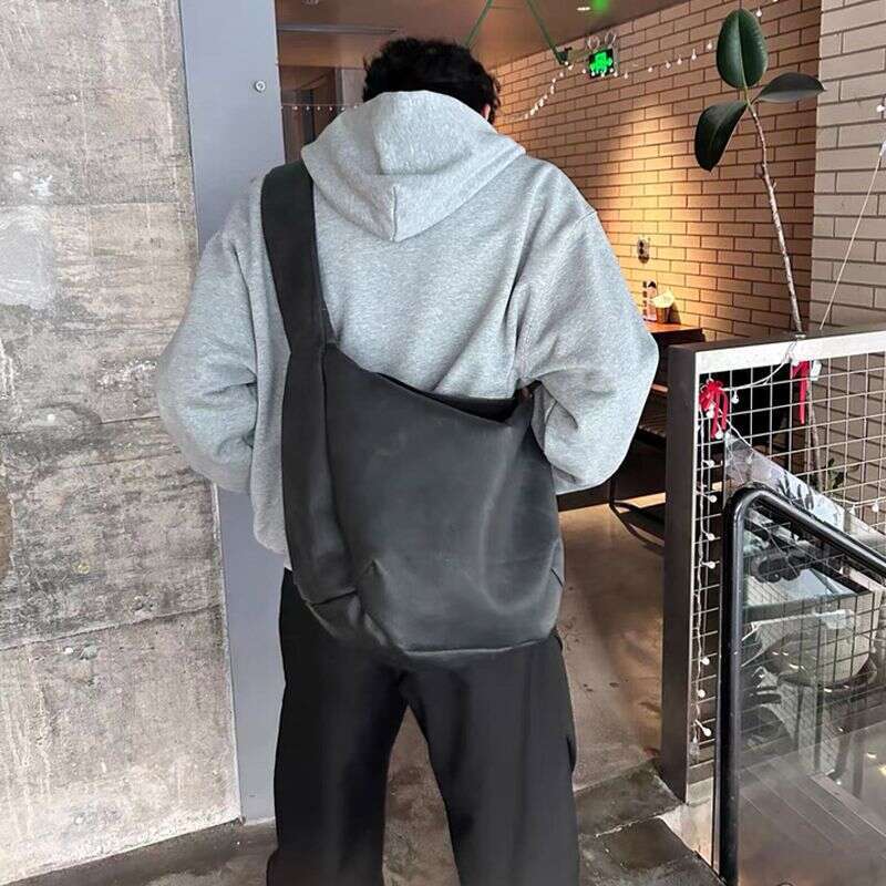 zZZZins Casual Bag Large Capacity Single Shoulder Washed Distressed Crossbody Pleated Leather Stray