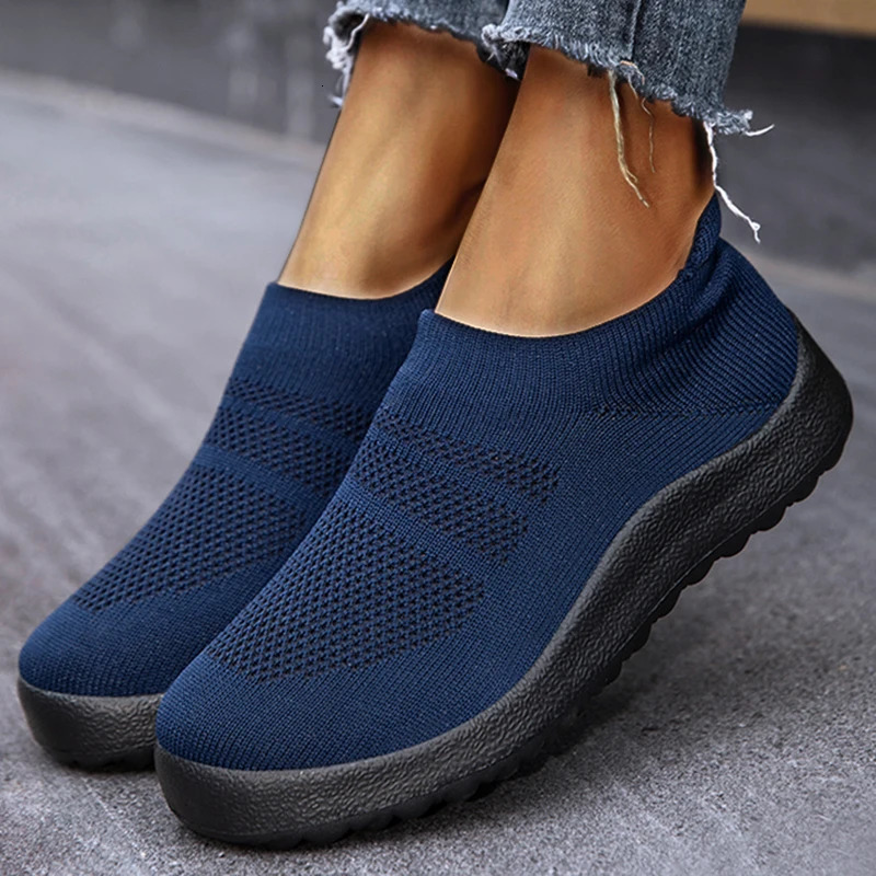 2024 Women Sport Sneaker Flat Bottom Breathable Comfortable Women Sneakers Slip On Sock Solid Color Womens Running Shoe 250716