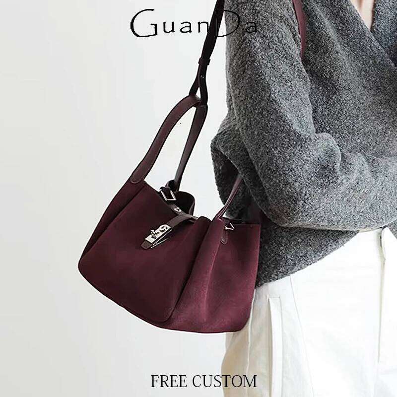 Custom Letters Design Woman Shoulder Suede Leather Fashion Handbag Lady Vintage Versatile Large Capacity Bucket Bag