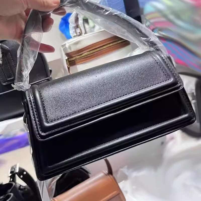 Leather Bag Bucket Bag Tote Bag Women S New Brown City Crossbody Handheld Shoulder Flap Small Square Bag Light Luxury