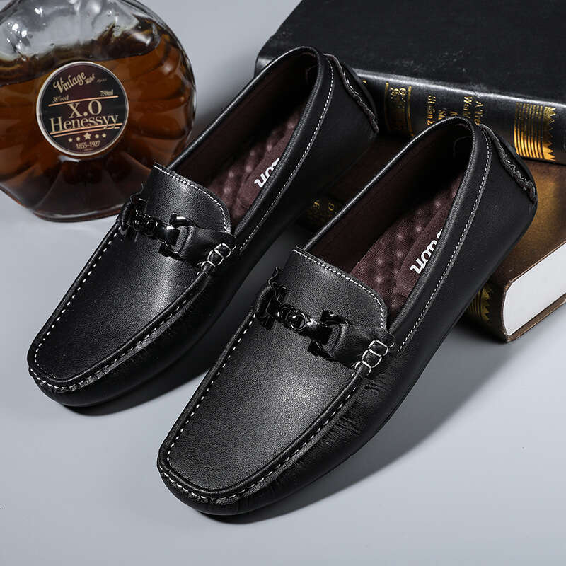 Fashion Breathable Flat All-Season Versatile Casual Leather Soft Sole Comfortable Loafers Slip-On Men's Shoes