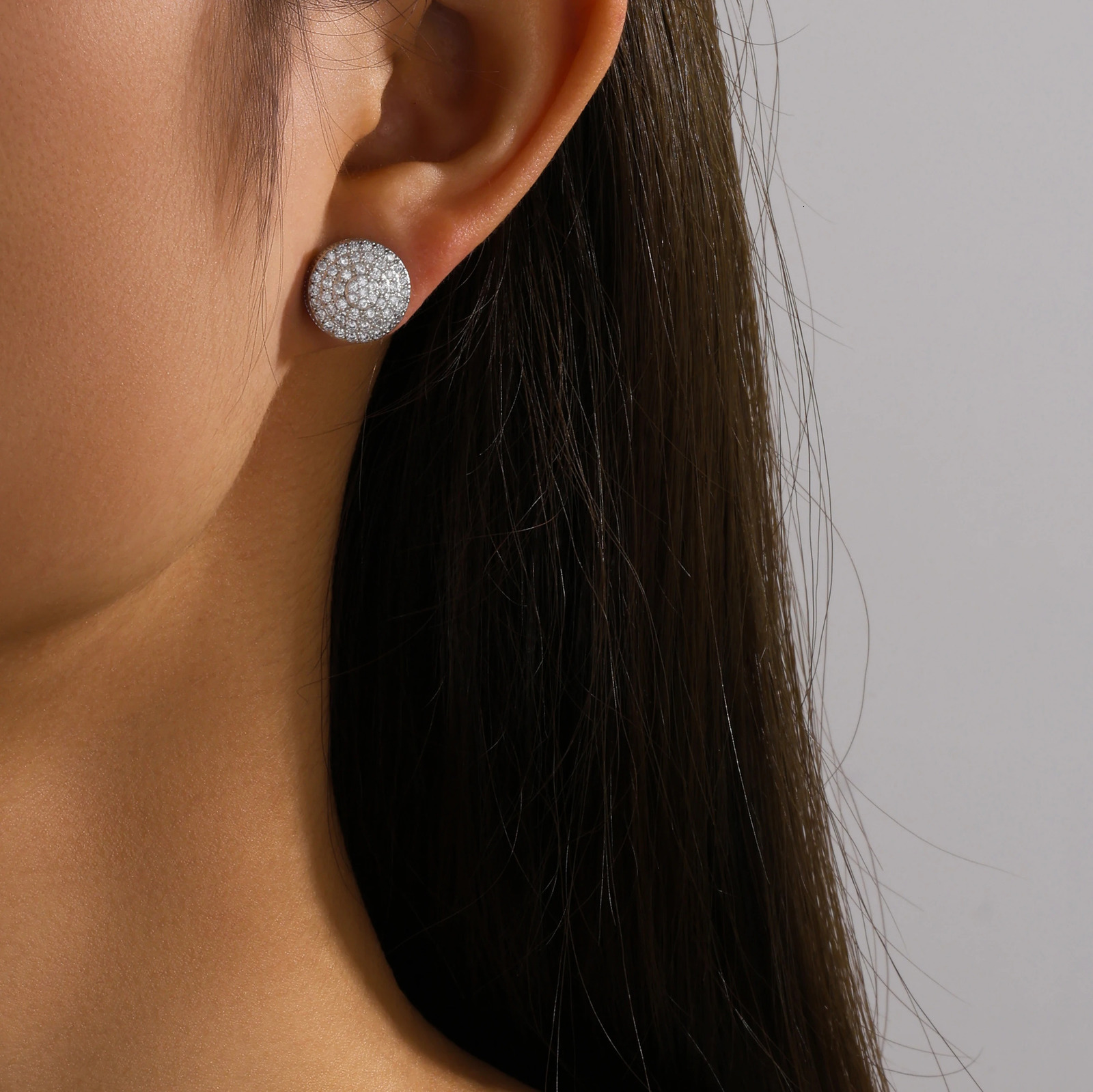 TrendMen Hiphop Rock Round Copper Zirconia Stud Earrings For Men Boy Silver Color Metal Crystal Earring Party Ear Jewelry Gifts 250715