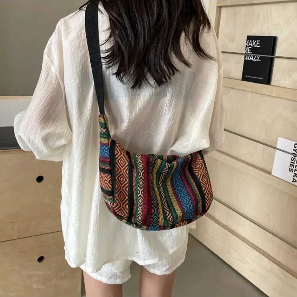 Canvas Tribal Style Shoulder Bag Striped Pattern Zipper Closure Crossbody Bag Large Capacity Canvas Messenger bag Women Y250719