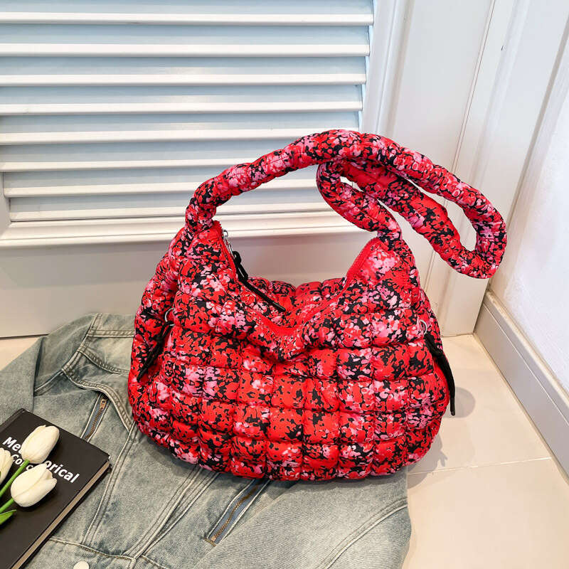 Cloud New Style Wrinkled Bubble Dumpling Quilted Single Shoulder Tote for Women Large Capacity Crossbody Bag