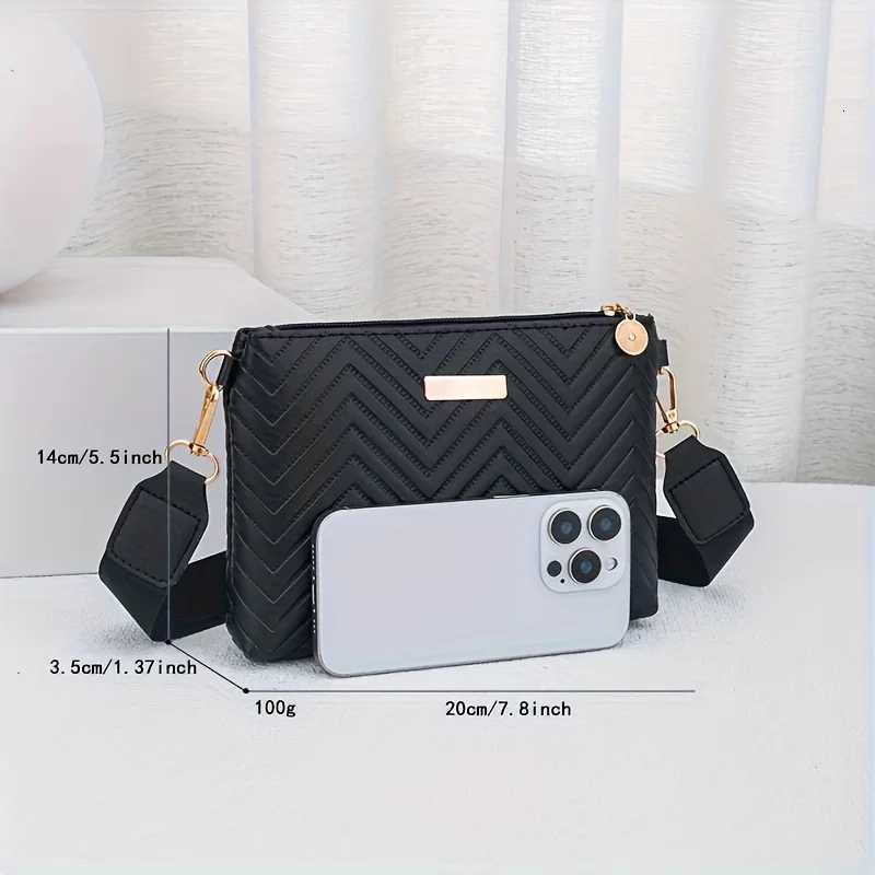2025 New Minimalist Solid Color Quilted Chain Crossbody Bag for Women Small Lightweight Shoulder Purse Elegant Everyday Handbag Y250719
